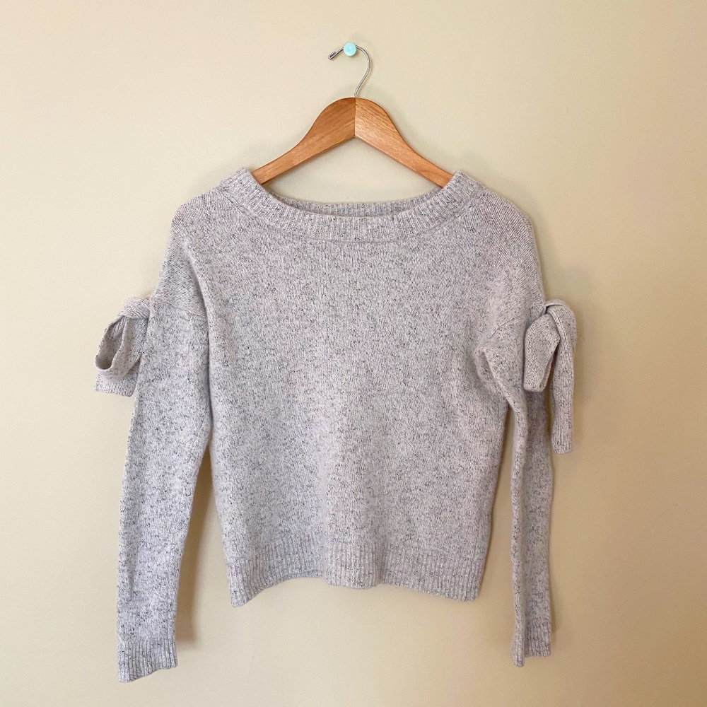 Ann Taylor Marled Gray Bow Sleeve Sweater
